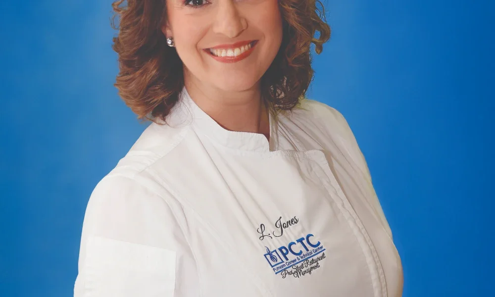 Photo of Lynette Jones