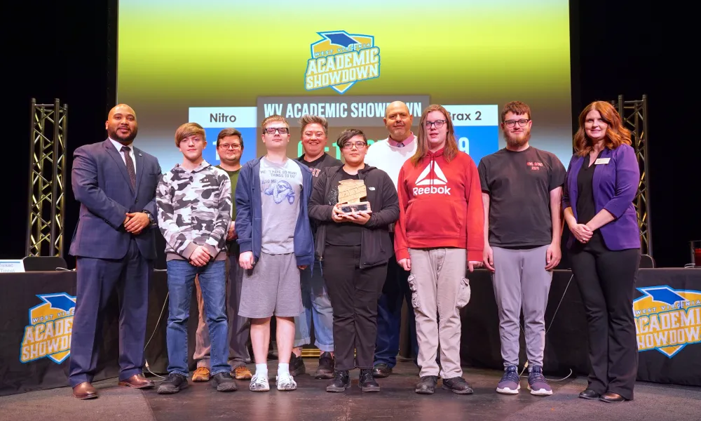 Members of Nitro High School.